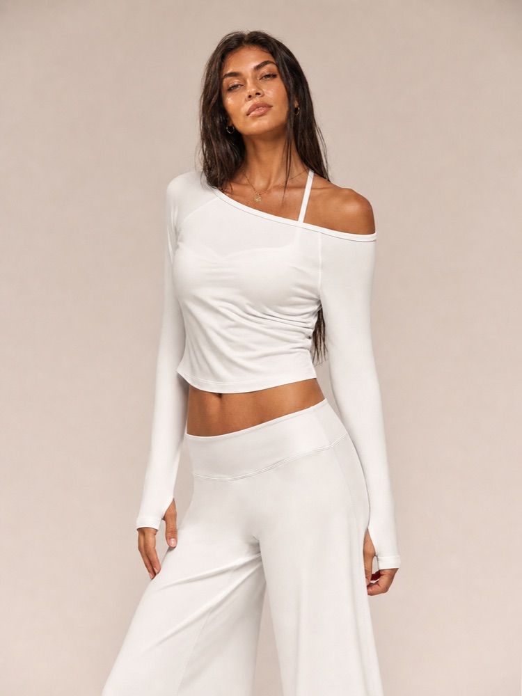 TiefSee FeatherFeel™ collection in warm neutrals